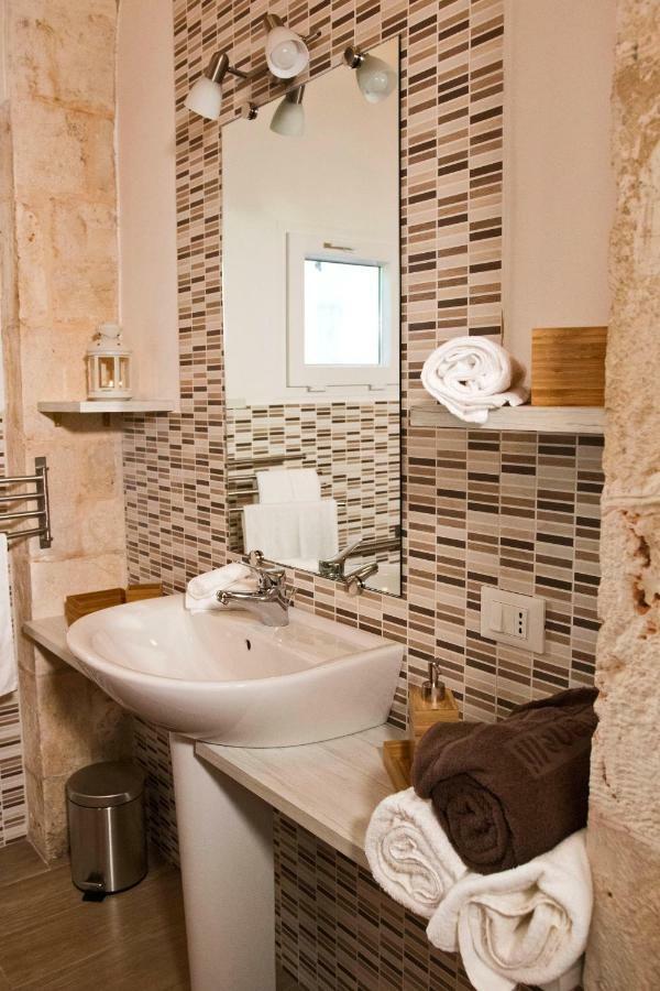 セルヴァ・ディ・ファザーノ Domus Relax Bed & Breakfast エクステリア 写真