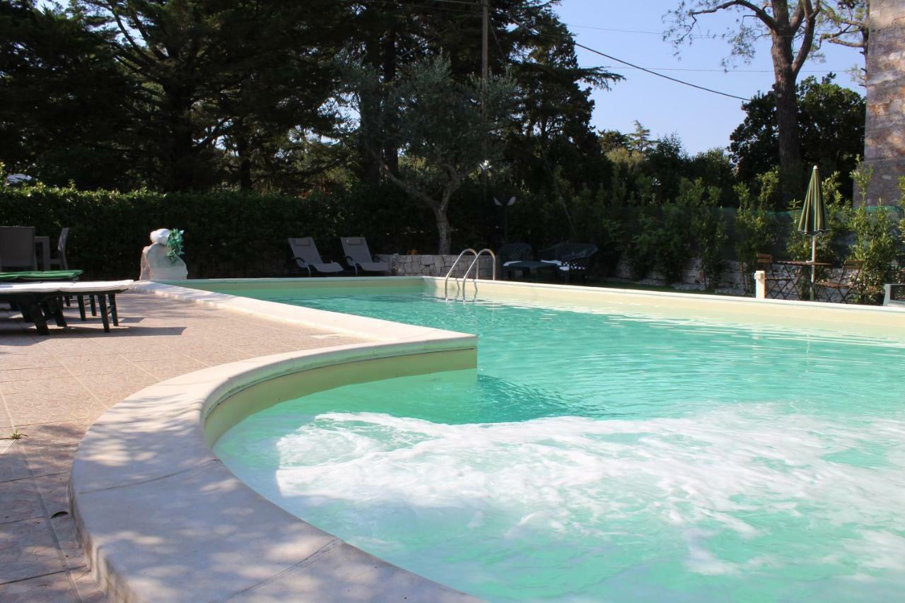 セルヴァ・ディ・ファザーノ Domus Relax Bed & Breakfast エクステリア 写真